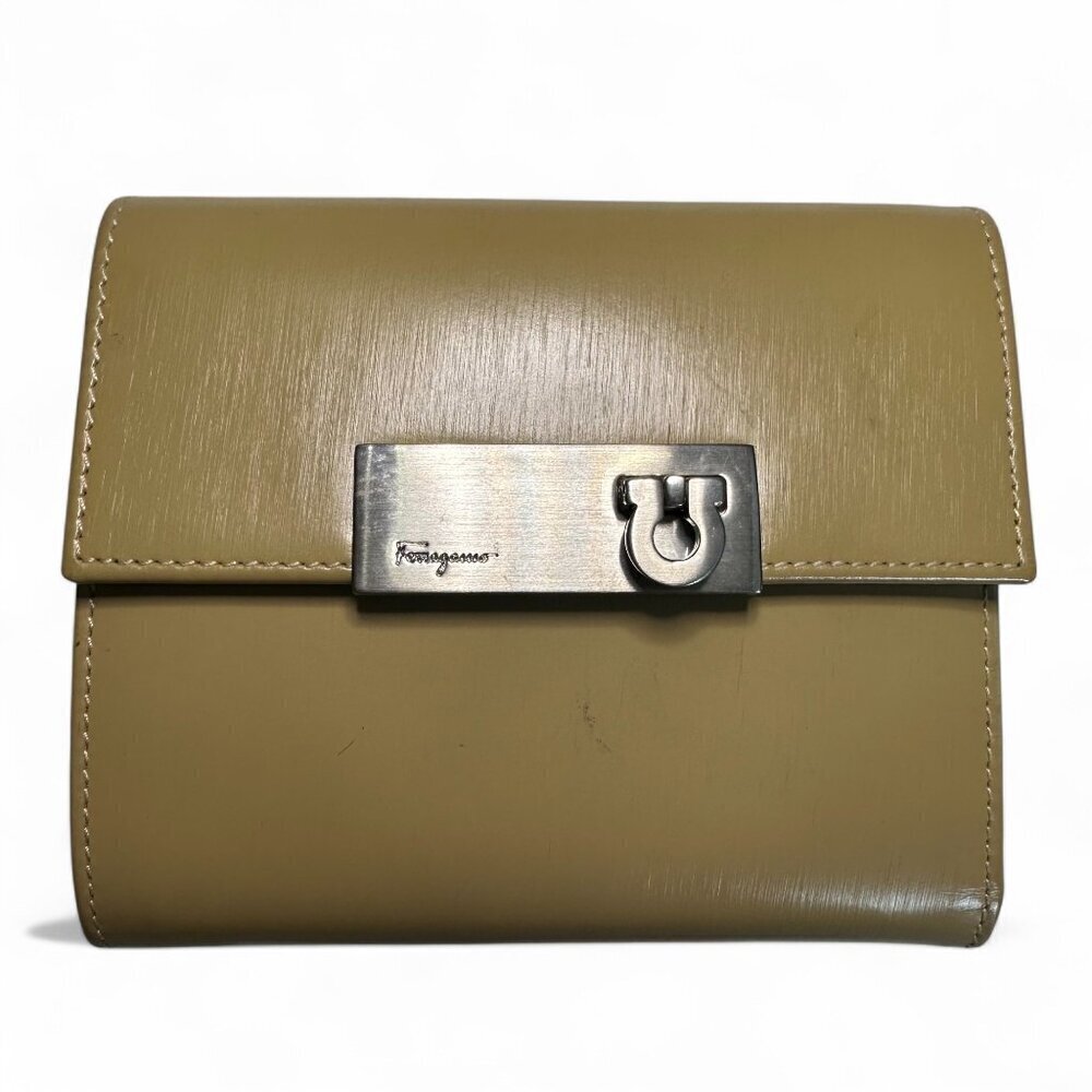 Salvatore Ferragamo Gancini Kisslock Beige Leather Tri-Fold Wallet